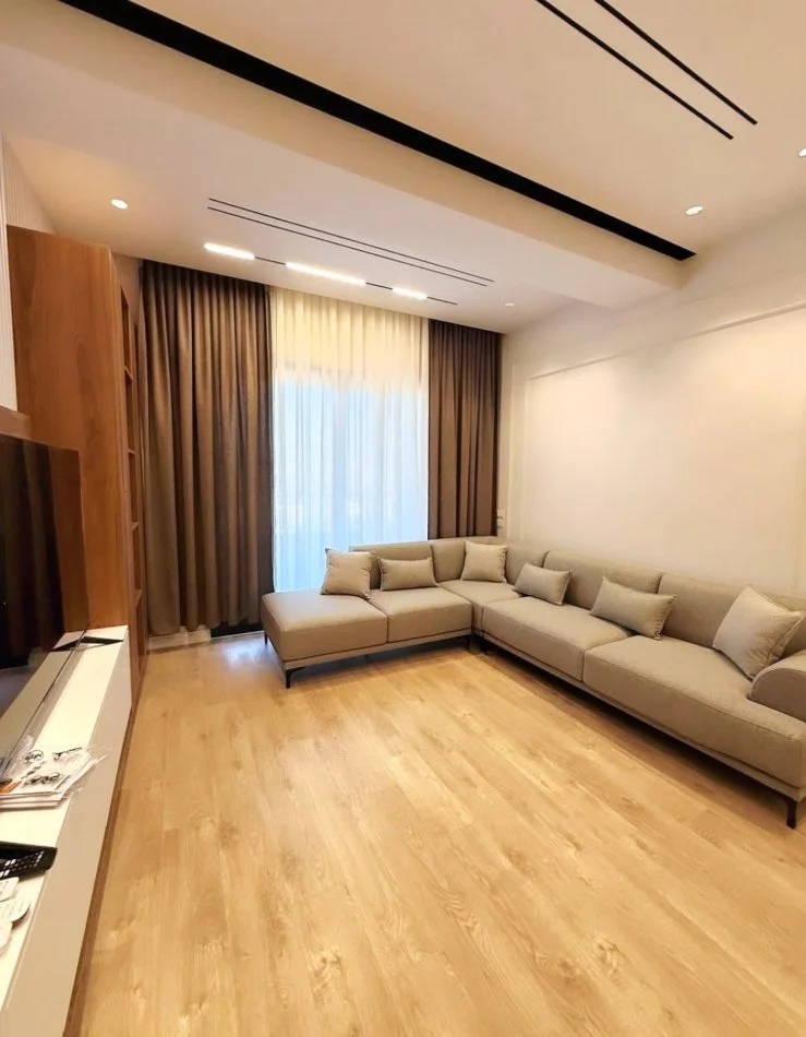 Tirane, shitet apartament 2+1 , 111 m² 265.000 € 