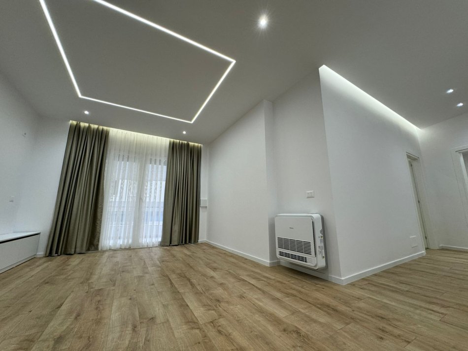 Tirane, shitet apartament 2+1 , 134 m² 254.000 € 