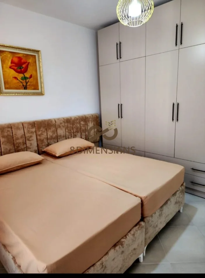 Tirane, jepet me qera apartament 1+1 Kati 4, 45 m² 450 € (rruga e dibres)