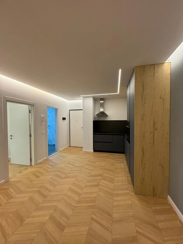 Tirane, shitet apartament 1+1 Kati 9, 63 m² 165.000 € (Fiori Di Bosco)