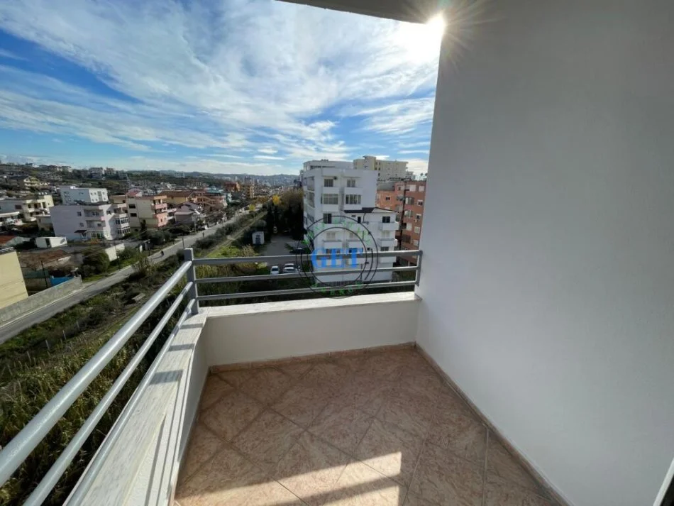 Durres, shitet apartament 2+1+Ballkon Kati 6, 82 m² 108.000 € (Plazh Iliria,Durres.)