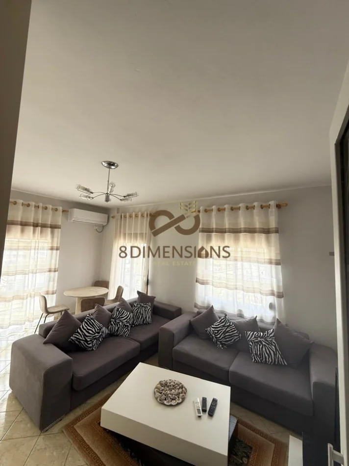 Tirane, jepet me qera apartament 2+1+Ballkon Kati 5, 100 m² 650 € (21 dhjetori)