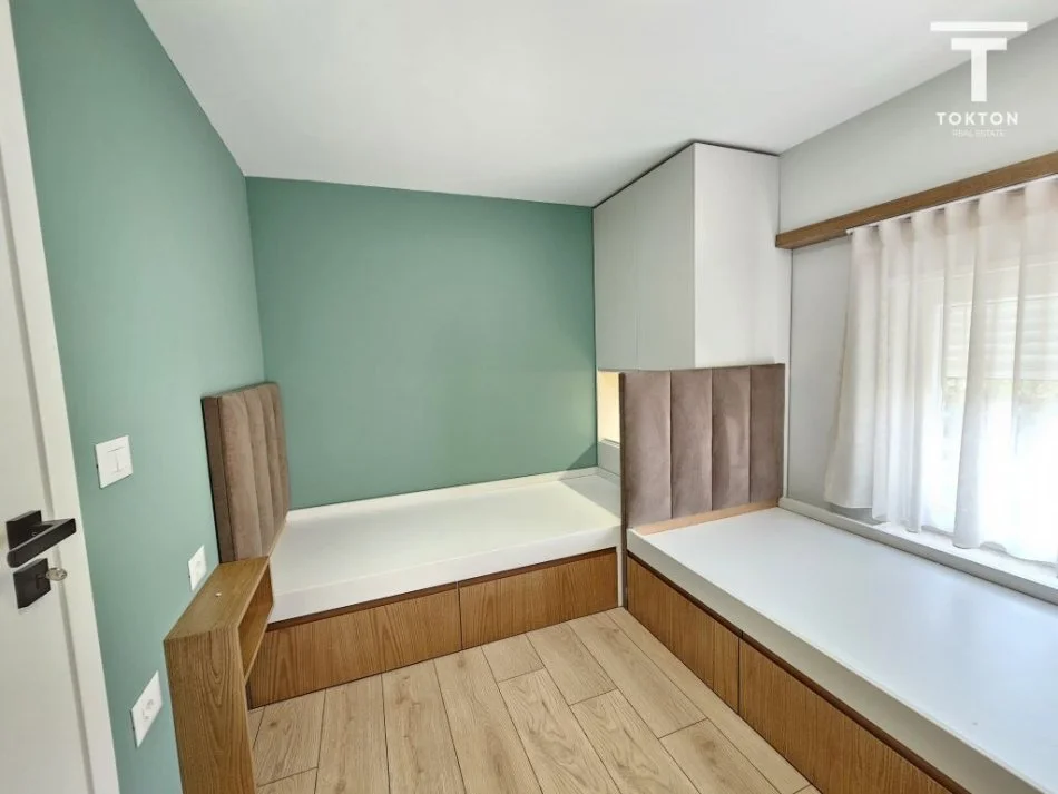 Tirane, shitet apartament duplex Dublex Kati 1, 73 m² 115.000 € 