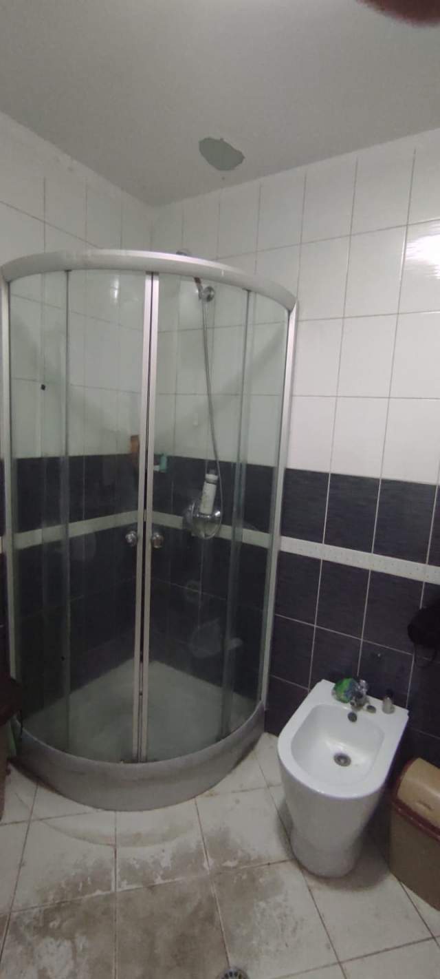Tirane, jepet me qera apartament 1+1+BLK Kati 3, 270 Euro (xhanfize keko)