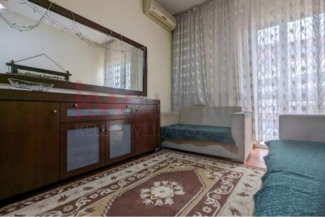 Tirane, jepet me qera apartament Kati 4, 66 m² 370 Euro (don bosko)