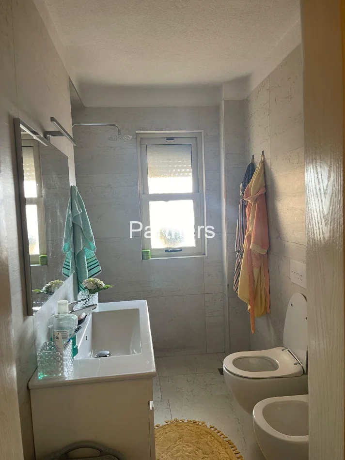 Tirane, jepet me qera apartament 1+1 Kati 5, 76 m² 800 € (mozaiku i tiranes)