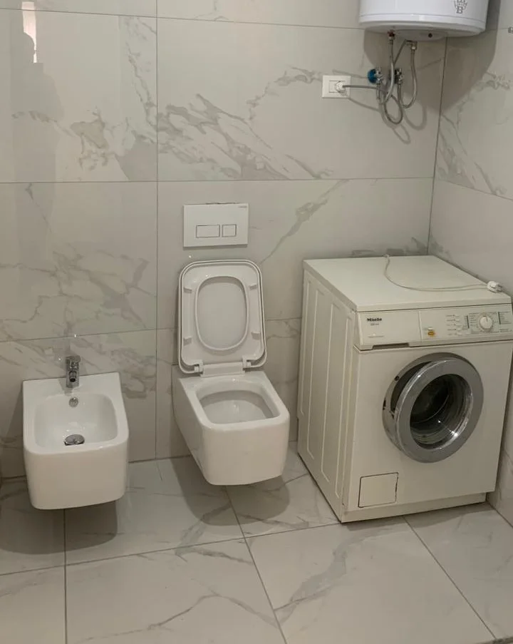 Tirane, jepet me qera apartament 1+1+Ballkon Kati 7, 80 m² 448 € (Astir (Kompleks i ri))