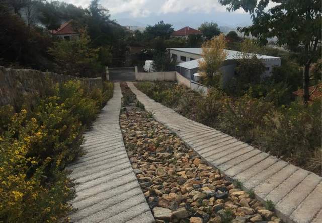 Elbasan, shitet ambjent biznesi 1.050 m² 400.000 Euro