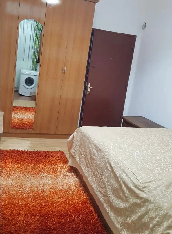 Tirane, jepet me qera garsonier Kati 2 ,320 € (Prane Klinikes Ortodokse)