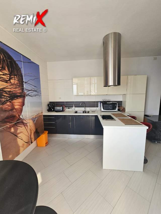 Durres, jap me qera apartament 1+1+BLK Kati 7, 70 m² 400 Euro