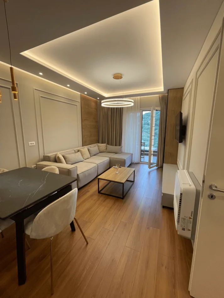 Shitet, Apartament 2+1+2, Kodra e Diellit, Tiranë AREA62714