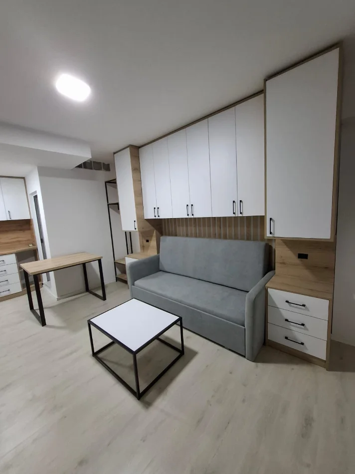 Tirane, jepet me qera apartament Studio Kati 0, 40 m² 400 € (21 dhjetori)
