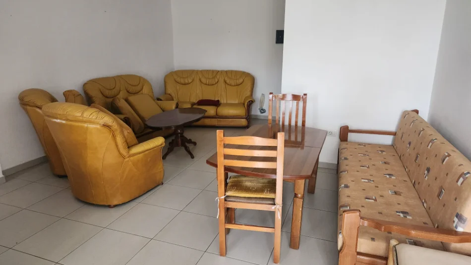 Tirane, jepet me qera apartament Kati 1, 60 m² 315 € (Sauk i Vjeter)