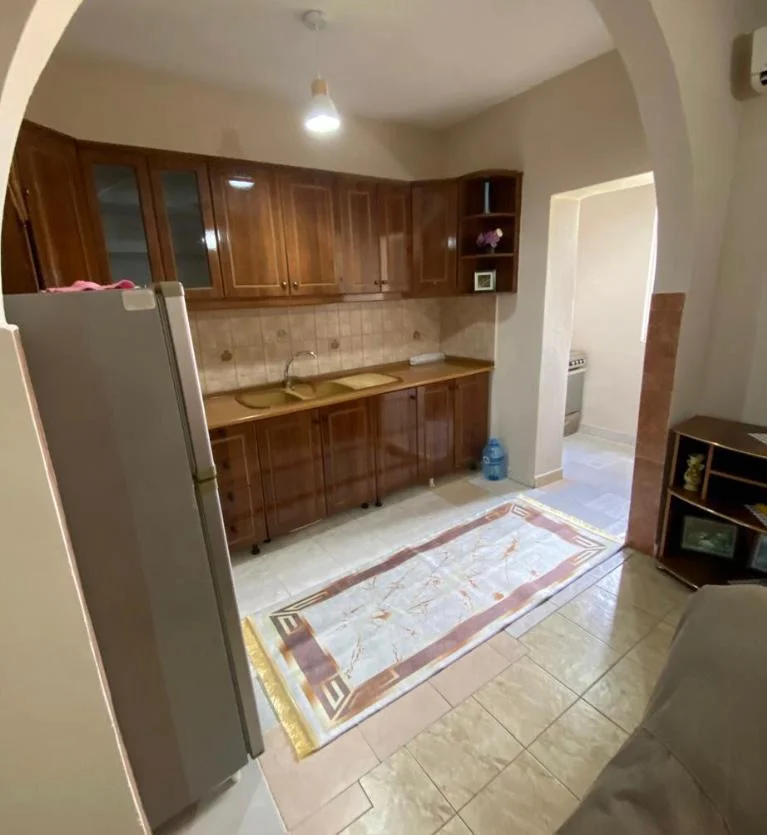 Tirane, jepet me qera apartament 2+1 Kati 5, 65.000 € (Te Ambasada Amerikane)