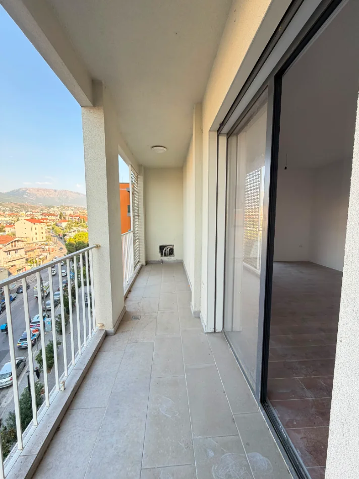 Tirane, shes apartament 2+1+Ballkon Kati 4, 99 m² 282.000 € (Xhamlliku) MLS # 530581001-94
