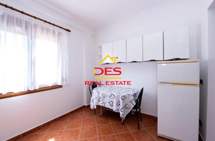 Vlore, shitet shtepi Kati 0, 130 m² (Risili)