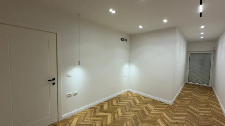 Tirane, shitet apartament 1+1 Kati 0, 66 m² 125.000 € (kodra diellit 1)