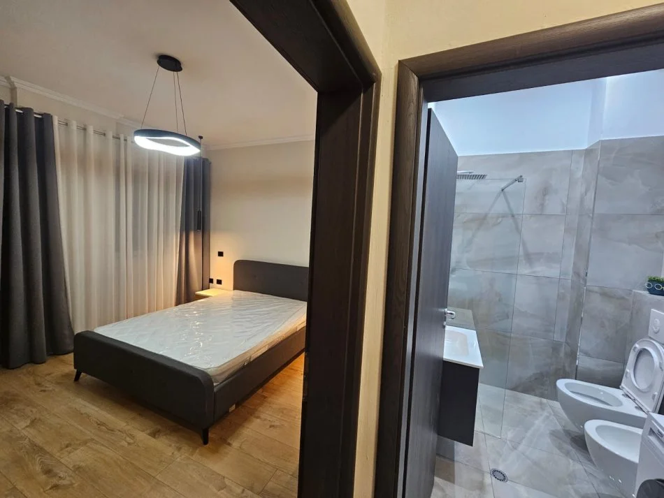 Tirane, shitet apartament 1+1 Kati 1, 60 m² 86.000 € (Idriz Dollaku)