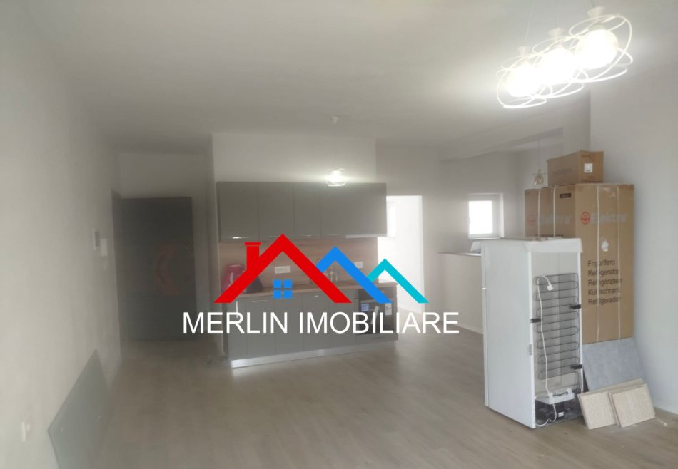 Tirane, jepet me qera apartament 2+1+Ballkon Kati 6, 120 m² 500 € (RRUGA DINE HOXHA)