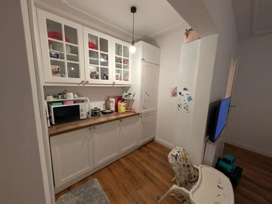 Tirane, shitet apartament 2+1 Kati 3, 75 m² 172.000 € (ish parku)