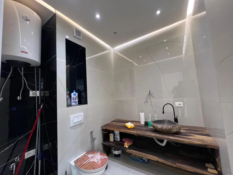 Tirane, shitet apartament 2+1 Kati 7, 93 m² 360.000 € 