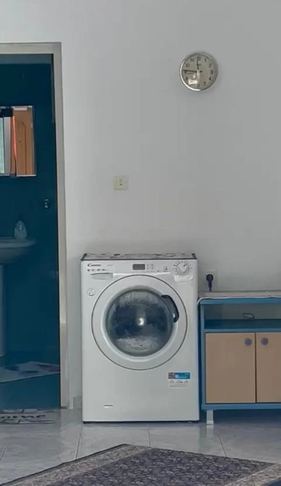 Tirane, jepet me qera apartament 2+1 Kati 1, 90 m² 500 € 