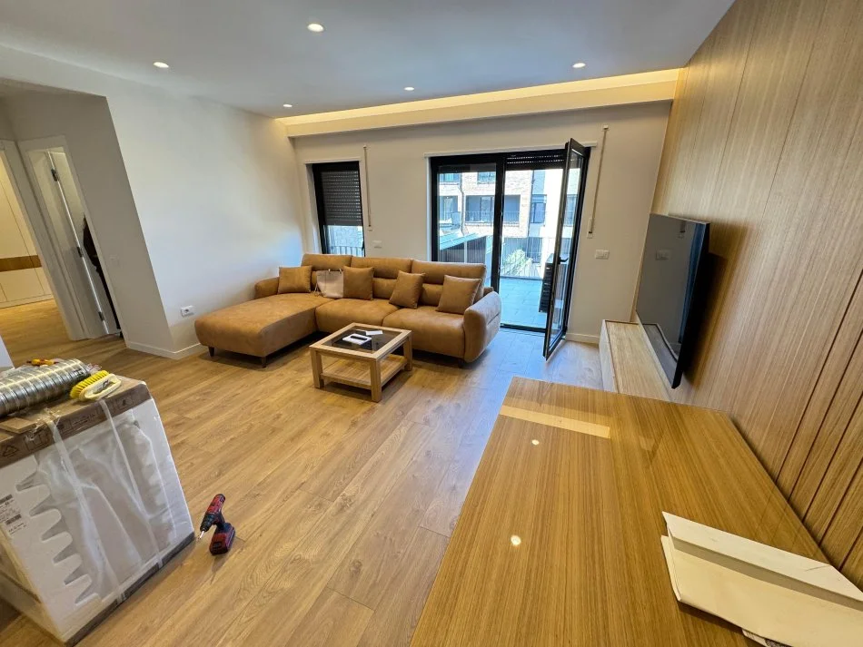 Tirane, jepet me qera apartament 1+1 Kati 3, 71 m² 750 € (Rezidenca kodra e diellit 2)