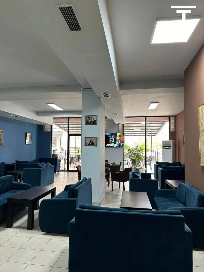 Tirane, shitet Kati 0, 355 m² 603.500 € (Don Bosko, Rruga Albanopoli)