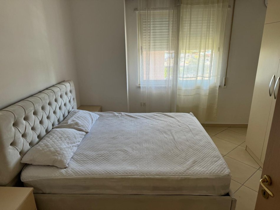 Tirane, shitet apartament 3+1 , 134 m² 221.000 € (Bulevardi i Ri)