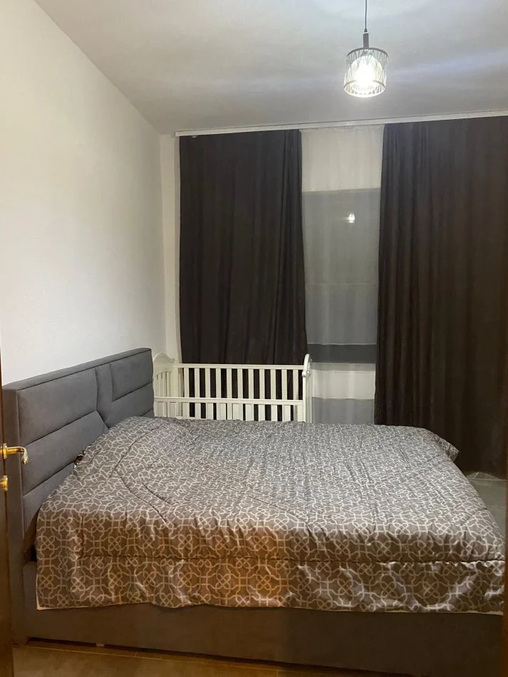 Durres, jepet me qera Vile 2+1 Kati 1, 75 m² 300 € 