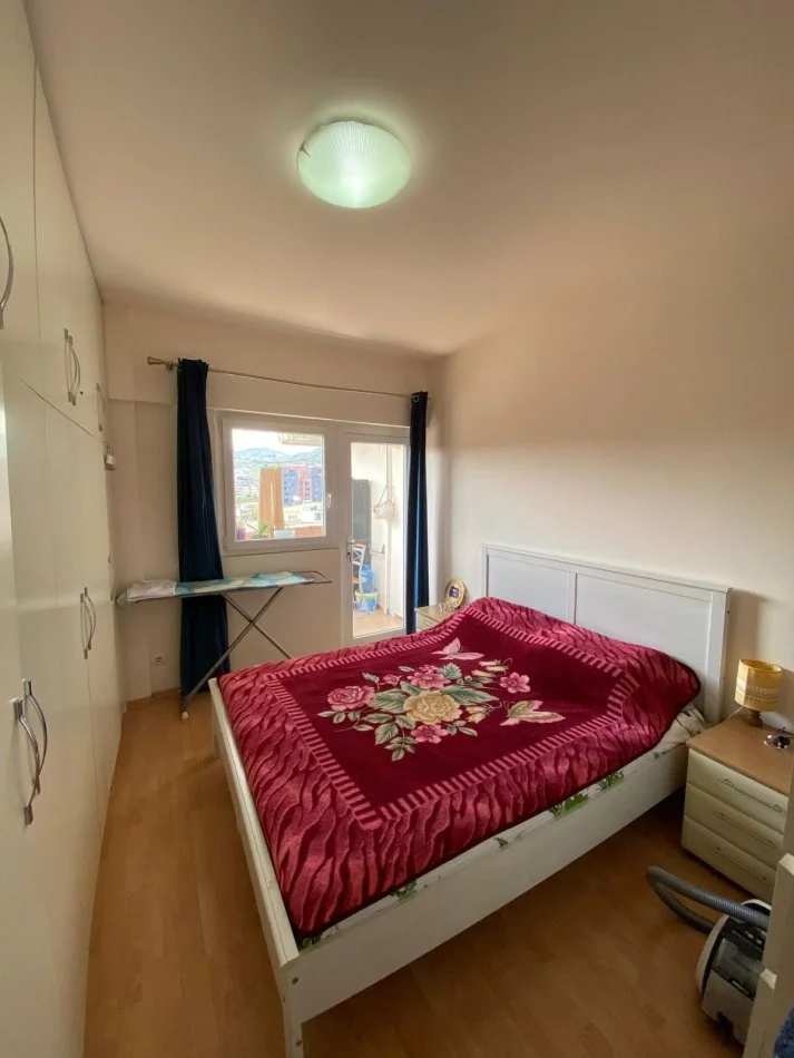 Tirane, shitet apartament 2+1+Ballkon Kati 10, 95 m² 205.000 € (Komuna Parisit Okazion)