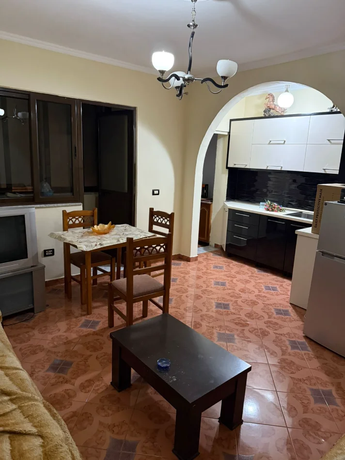 Tirane, shitet apartament 2+1 Kati 5, 88 m² 125.000 € (laprake)