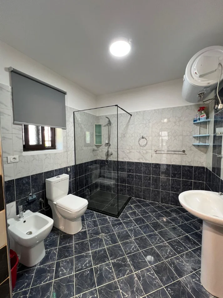 Shqiperi, jepet me qera apartament 1+1+Aneks Kati 0, 62 m² 550 € 