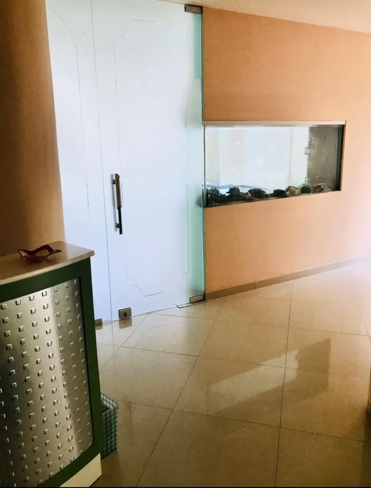 Tirane, jepet me qera ambjent biznesi Kati 3, 100 m² 1.500 € (Stadiumi Dinamo)