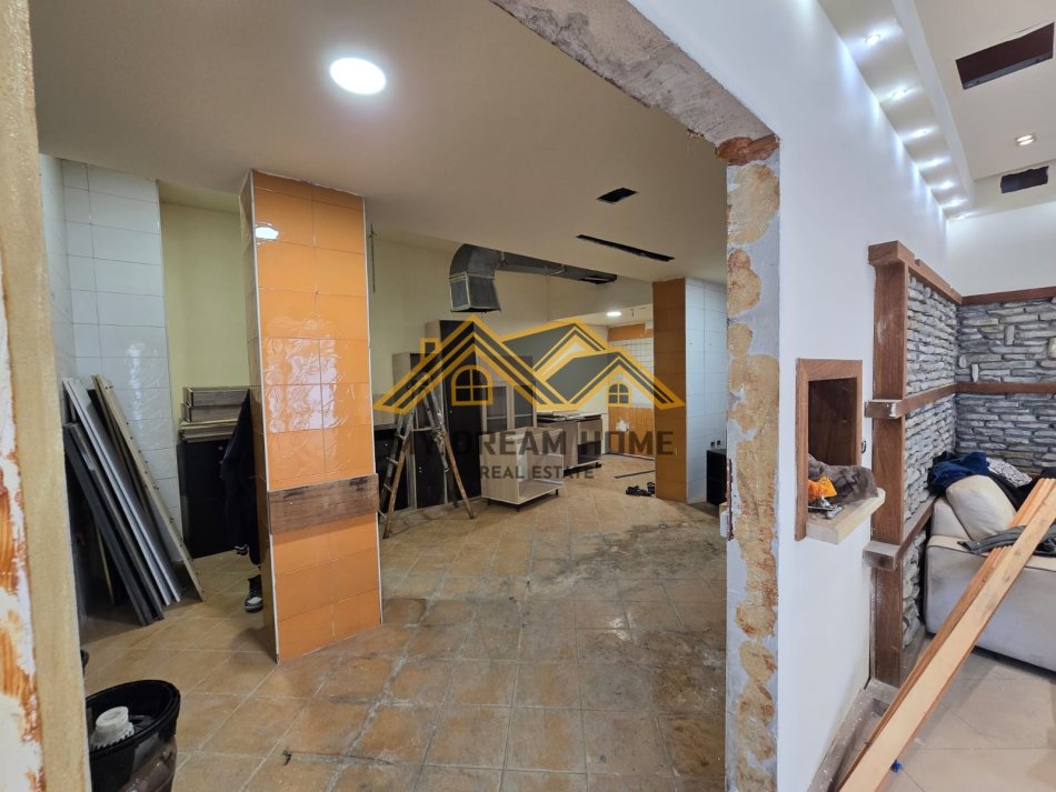 Durres, shitet ambjent biznesi Kati 1, 220 m² 352.000 € (PLAZH)