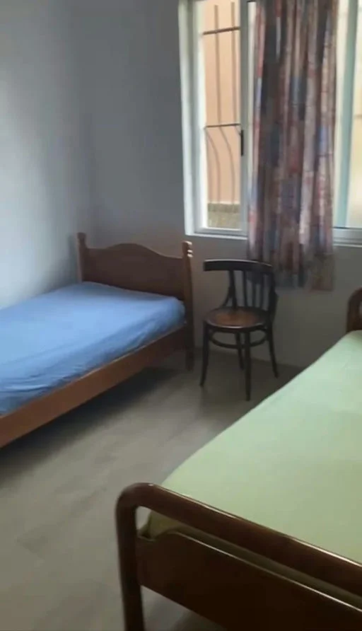 Tirane, jepet me qera 2+1+Ballkon Kati 1, 90 m² 500 € (Rruga ")