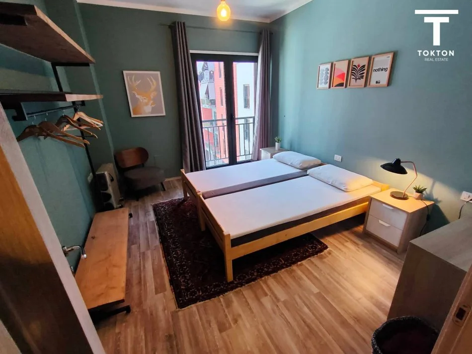 Tirane, shitet apartament 2+1+Ballkon Kati 3, 110 m² 200.000 € (Astir) TT 1000