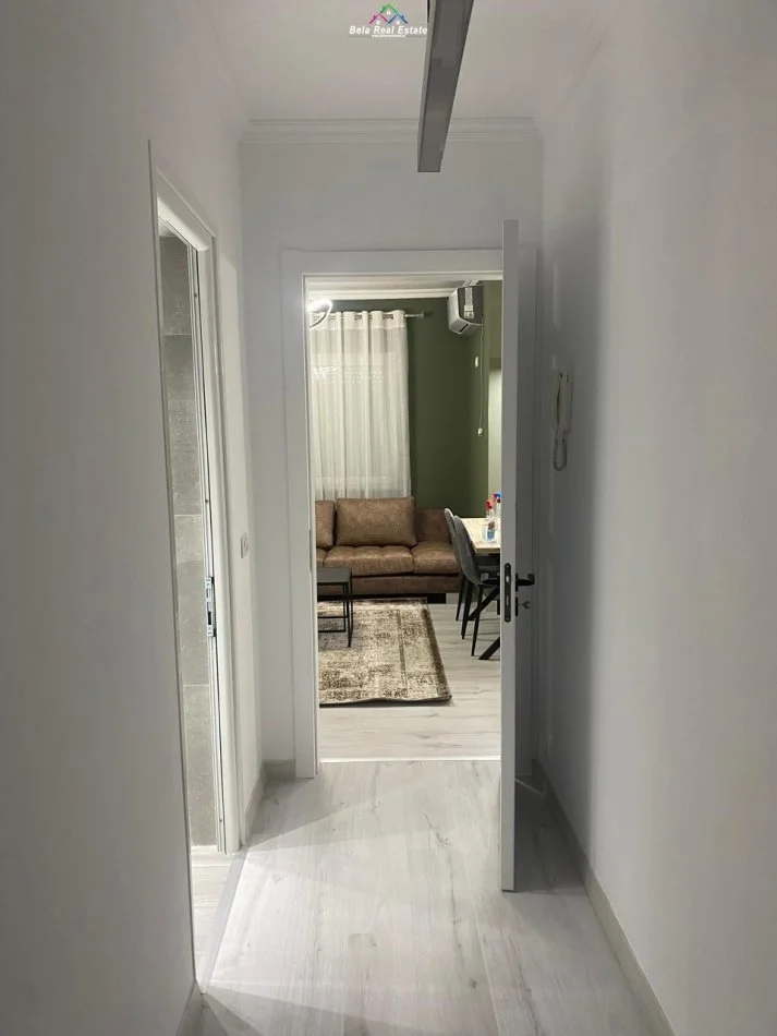 Tirane, jepet me qera apartament 1+1 Kati 6, 70 m² 450 € (Rruga Don Bosko)