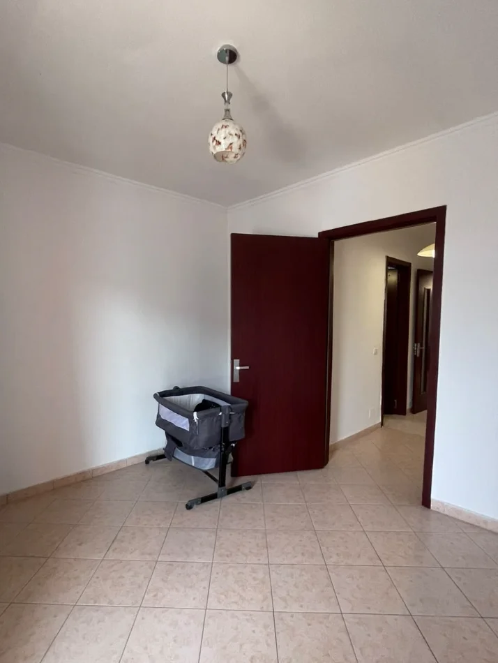 Tirane, shitet apartament 2+1 Kati 7, 98 m² 140.000 € 