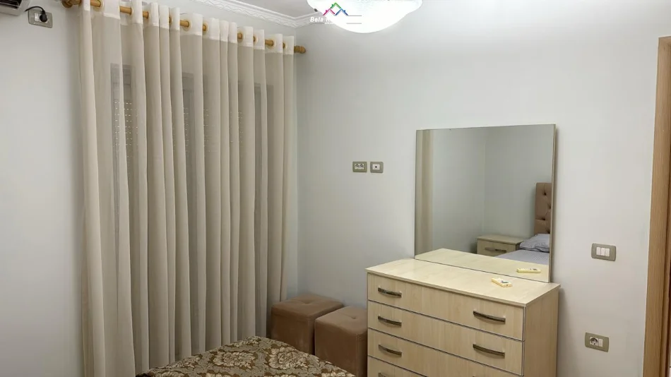 Tirane, jepet me qera apartament 2+1 Kati 5, 100 m² 650 € (Don Bosko, prane Hotel Ferrari)