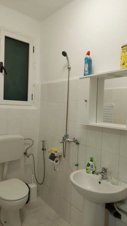 Tirane, jepet me qera Vile 1+1+Ballkon Kati 2, 70 m² 600 € (myslym shyr)