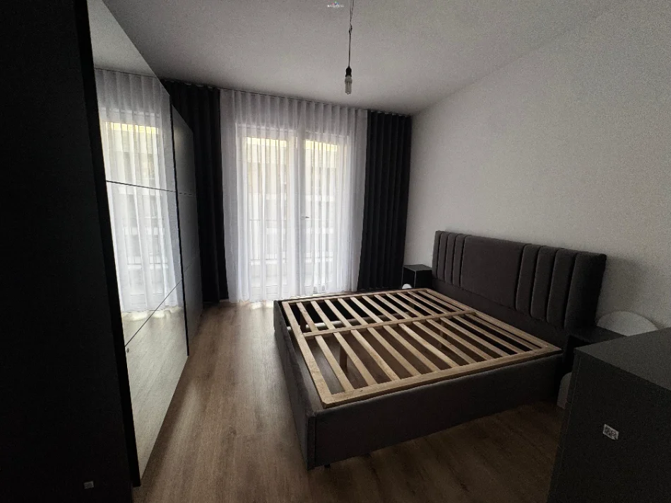 Tirane, jepet me qera apartament 2+1 Kati 7, 100 m² 470 € 