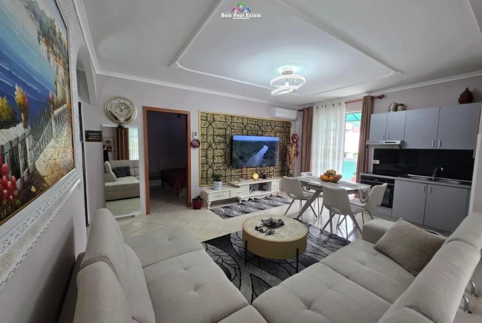 Tirane, shes apartament 2+1 Kati 5, 144 m² 163.000 € (fresku)