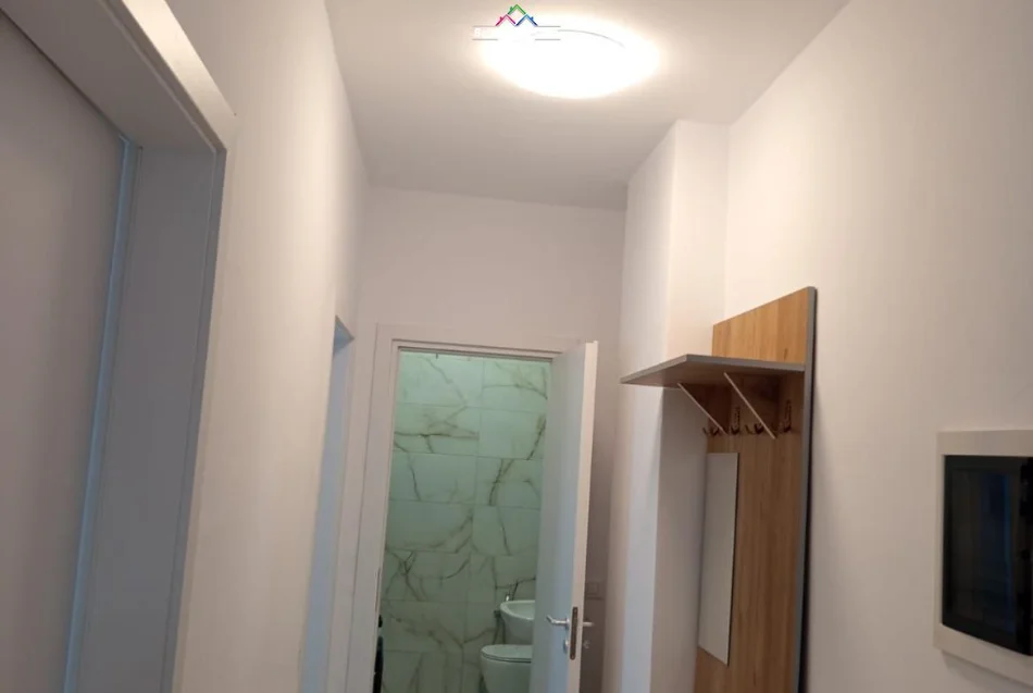 Tirane, jepet me qera apartament 2+1 Kati 3, 80 m² 680 € (dritan hoxha)