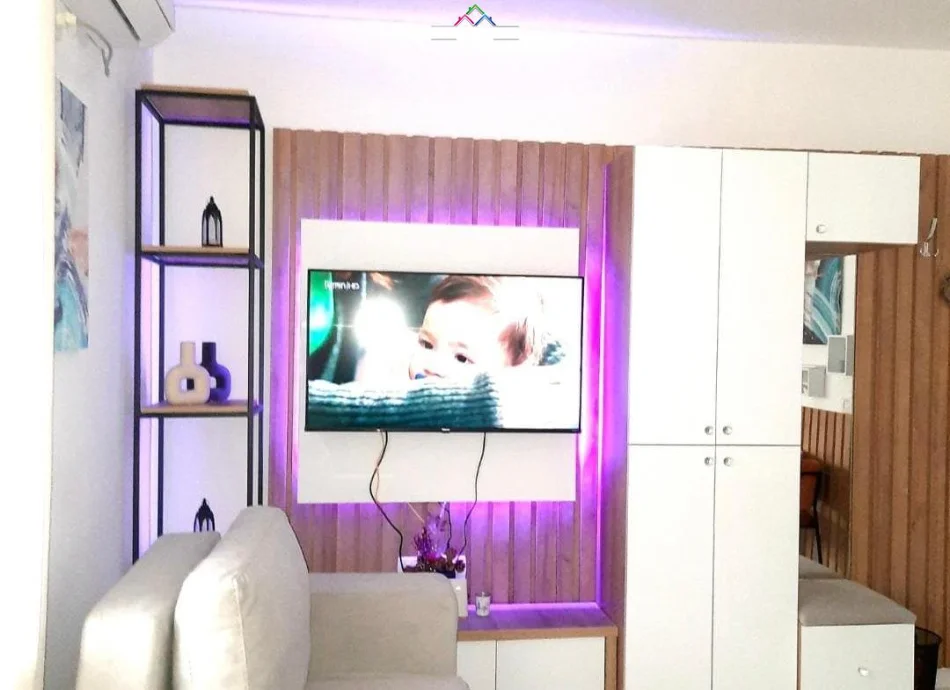 Tirane, shes garsonier Kati 1, 35 m² 84.000 € (ali demi)