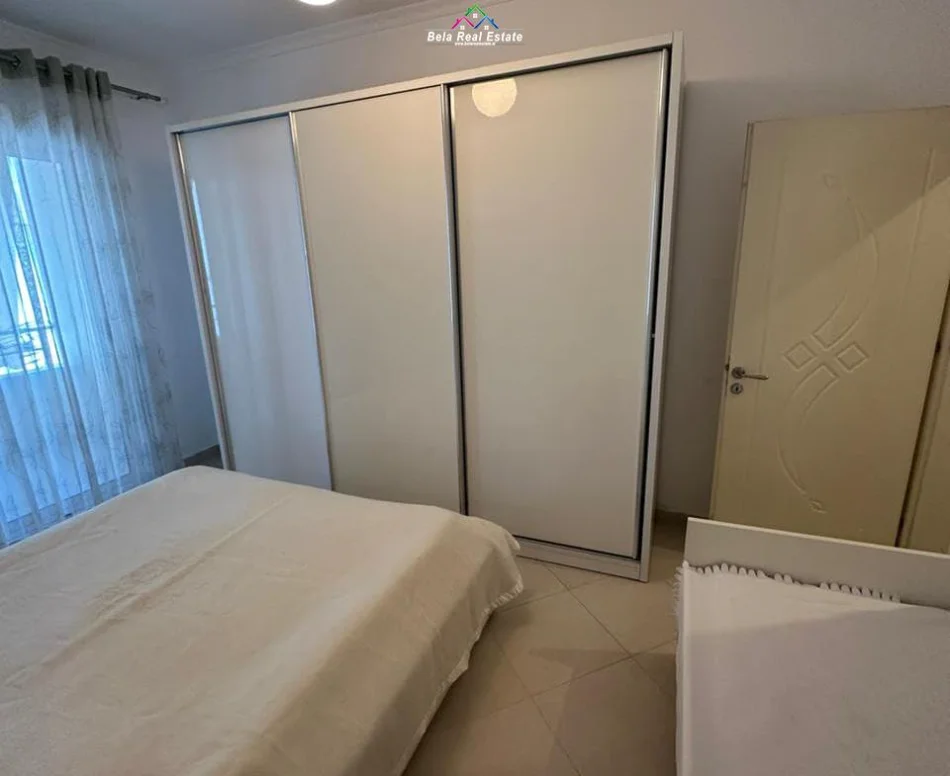 Tirane, jepet me qera apartament 1+1+Ballkon Kati 5, 73 m² 450 € (teodor keko)