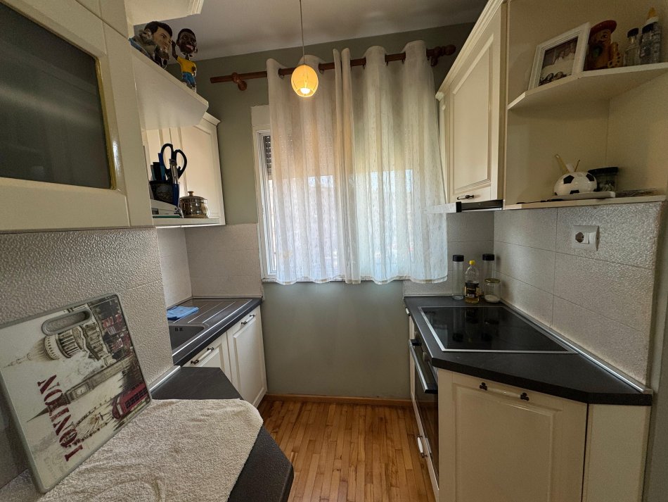 Tirane, shitet apartament 1+1+Aneks Kati 3, 59 m² 130.000 € (irfan tomini)