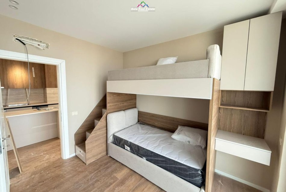 Tirane, jepet me qera apartament 2+1 Kati 9, 104 m² 1.400 € (Rruga Mine Peza)