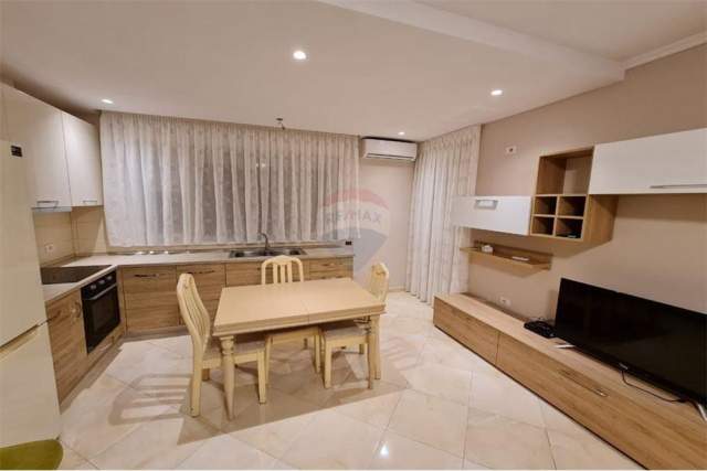 Tirane, jepet me qera apartament 1+1+BLK Kati 6, 72 m² 400 Euro (kompleksi Kontakt)