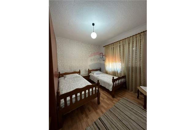 Tirane, jepet me qera apartament Kati 6, 110 m² 650 Euro (tirana e re)